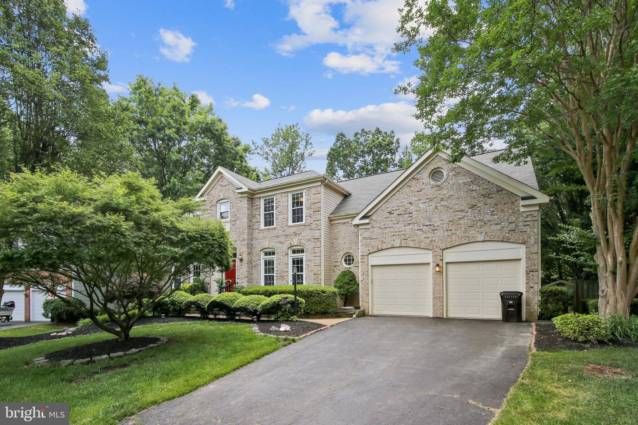 Fairfax Station, VA 22039,8004 HEDGEWOOD CT