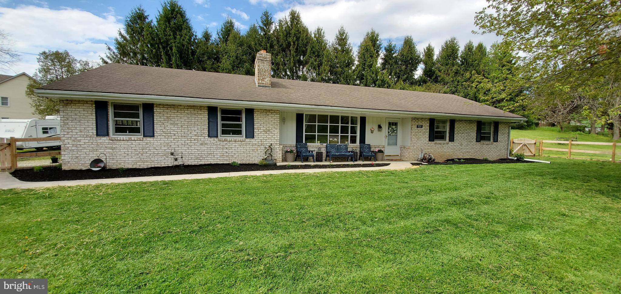 Hanover, PA 17331,751 SUNSET DR