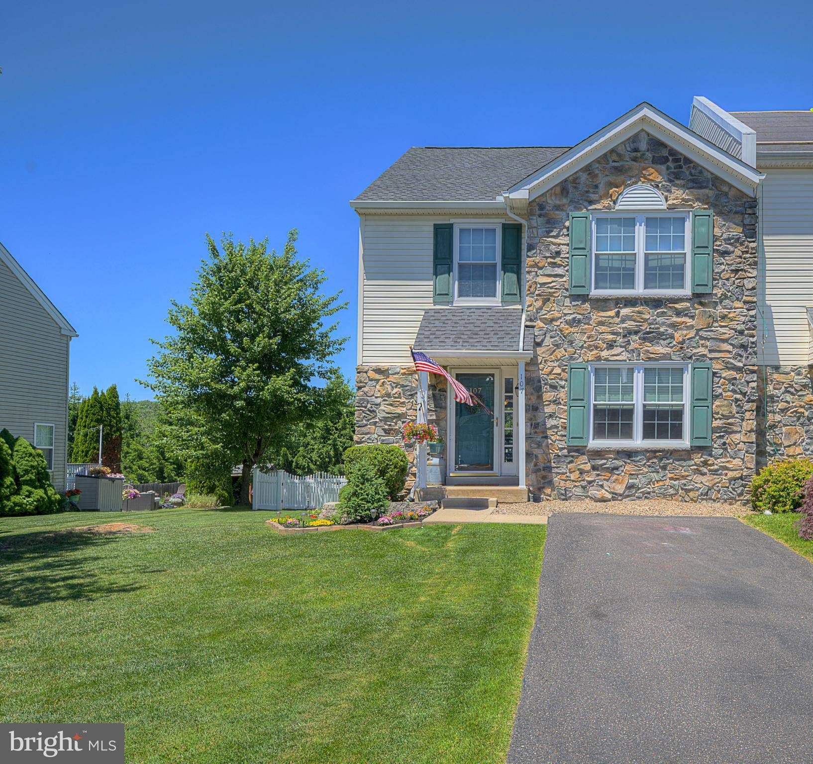 Richlandtown, PA 18955,107 WINDSOR CT