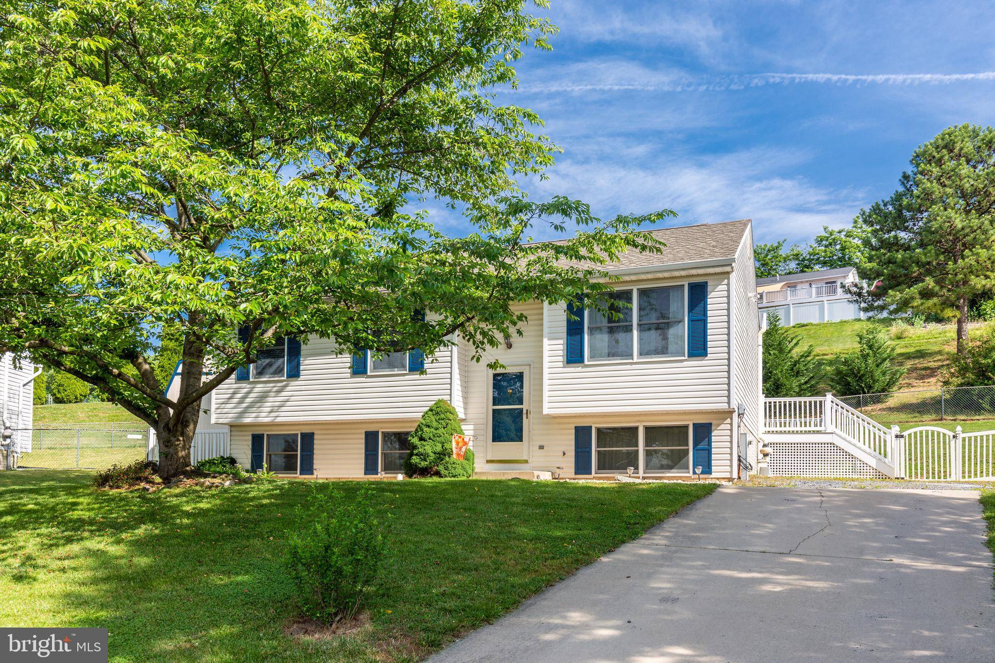 Westminster, MD 21157,418 STACY LEE CT