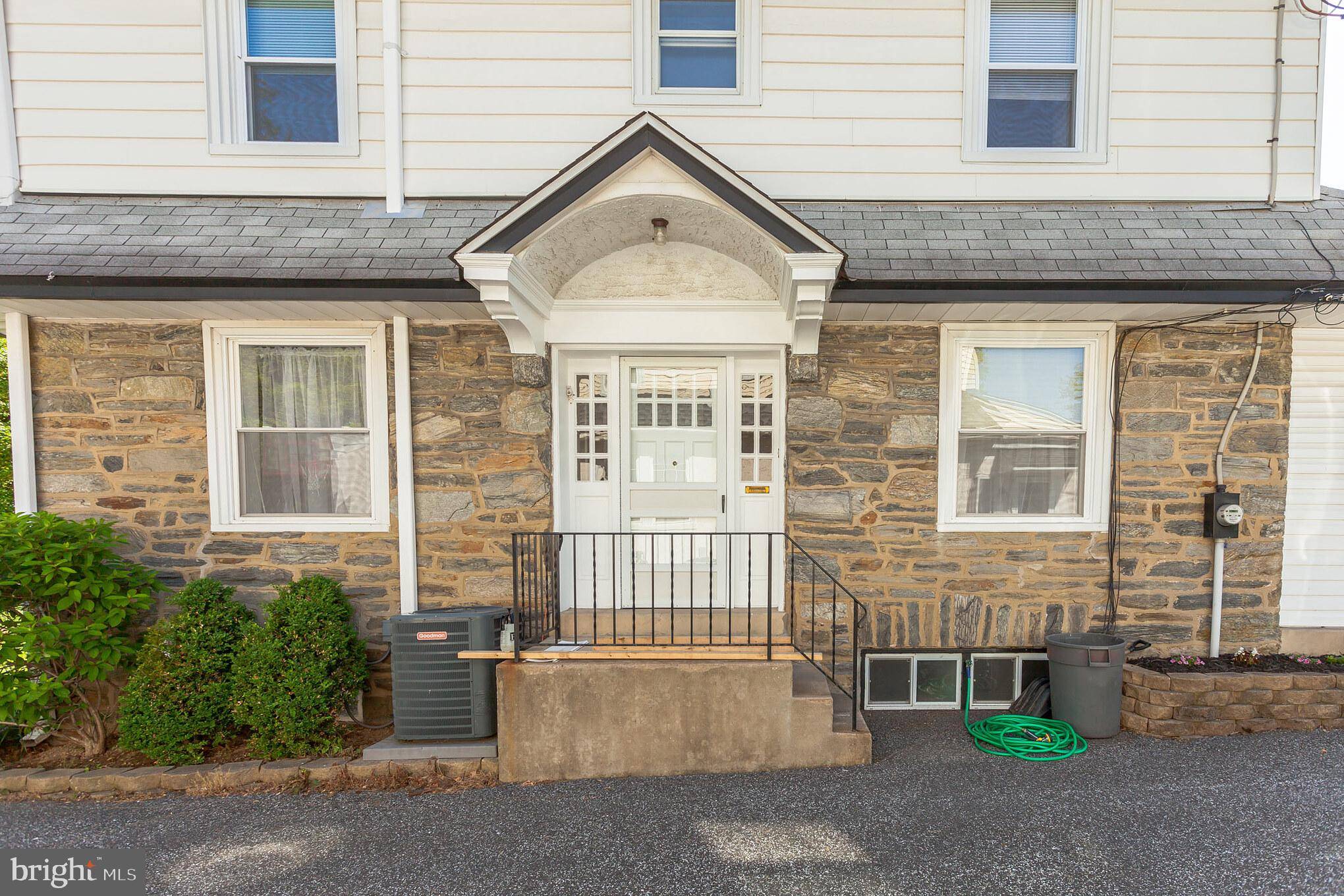 Havertown, PA 19083,33 E CLEARFIELD RD