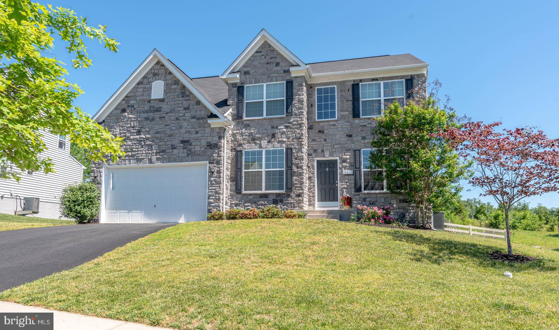 Round Hill, VA 20141,35506 SAINT JAMES DR