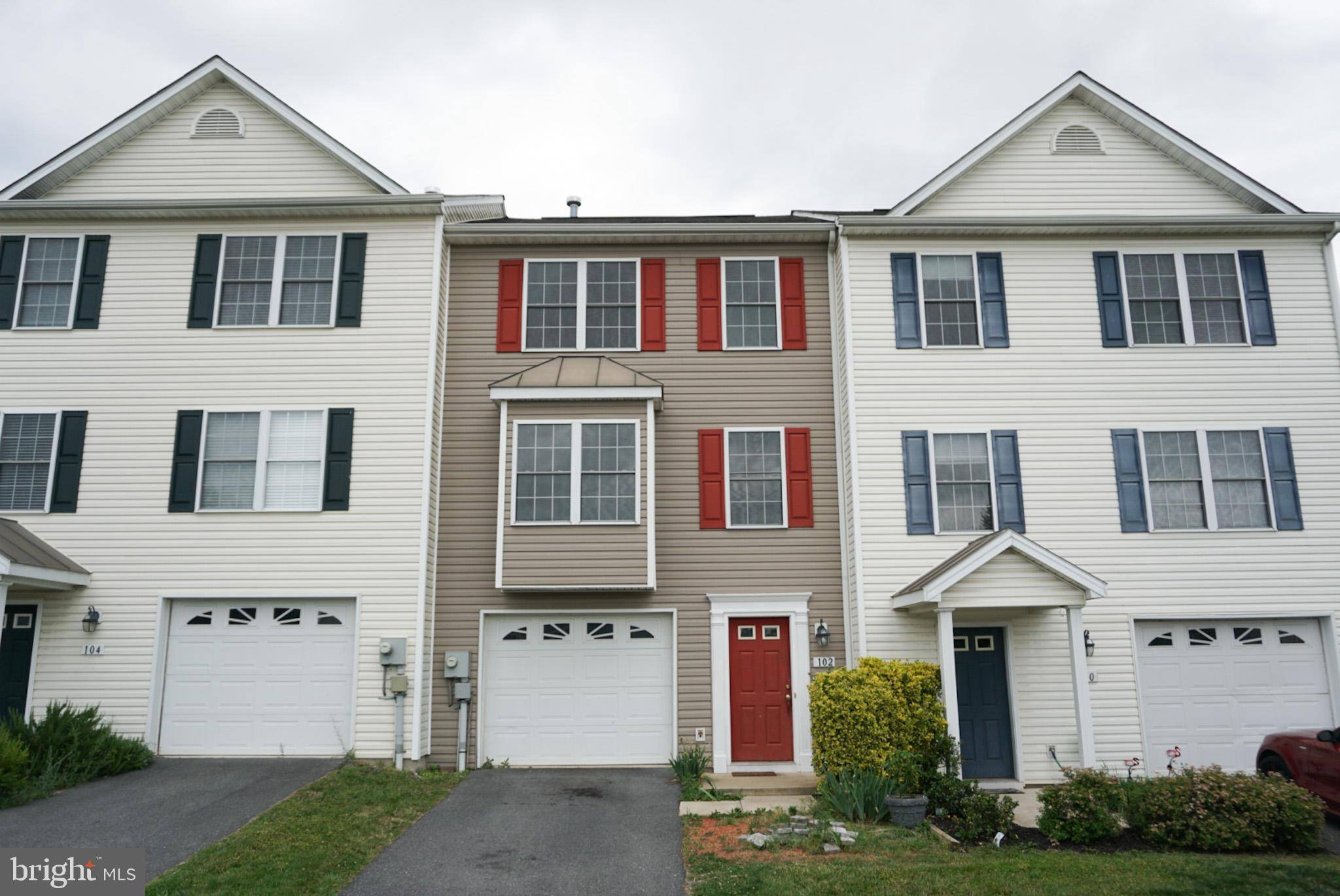 Winchester, VA 22602,102 ZEPHYR LN