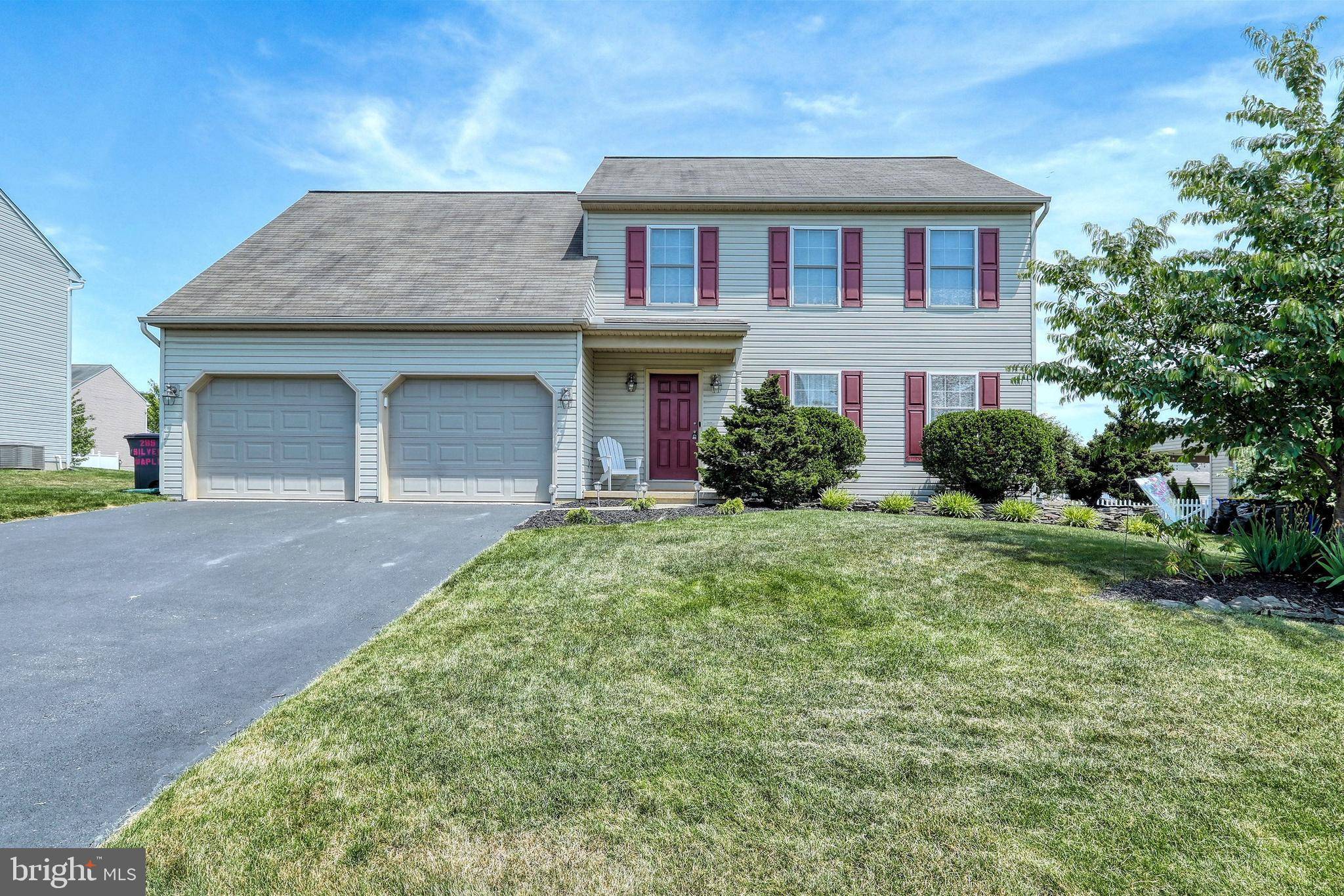 Mount Wolf, PA 17347,295 SILVER MAPLE CT