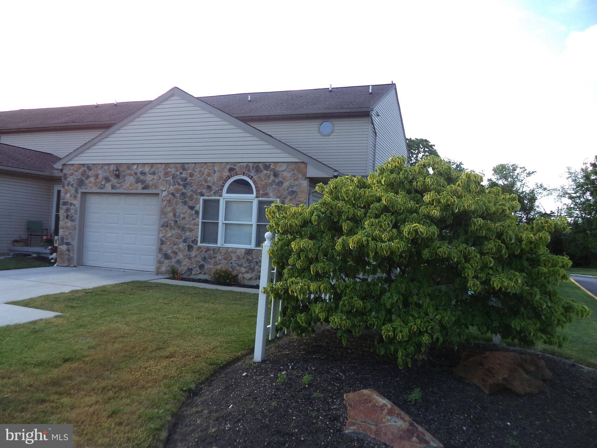 Hanover, PA 17331,401 SPRINGBROOK CT #1