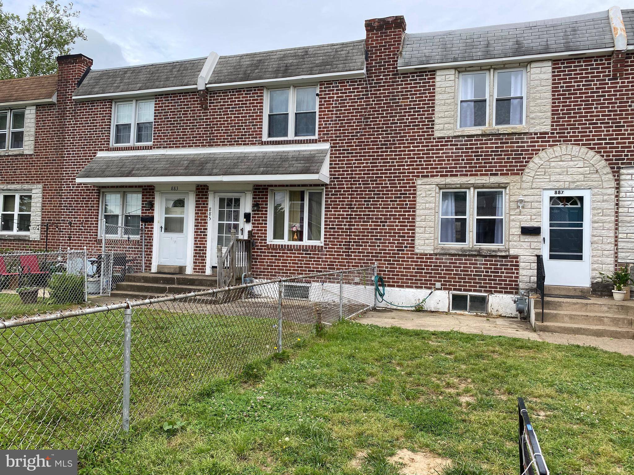 Folcroft, PA 19032,887 TAYLOR DR