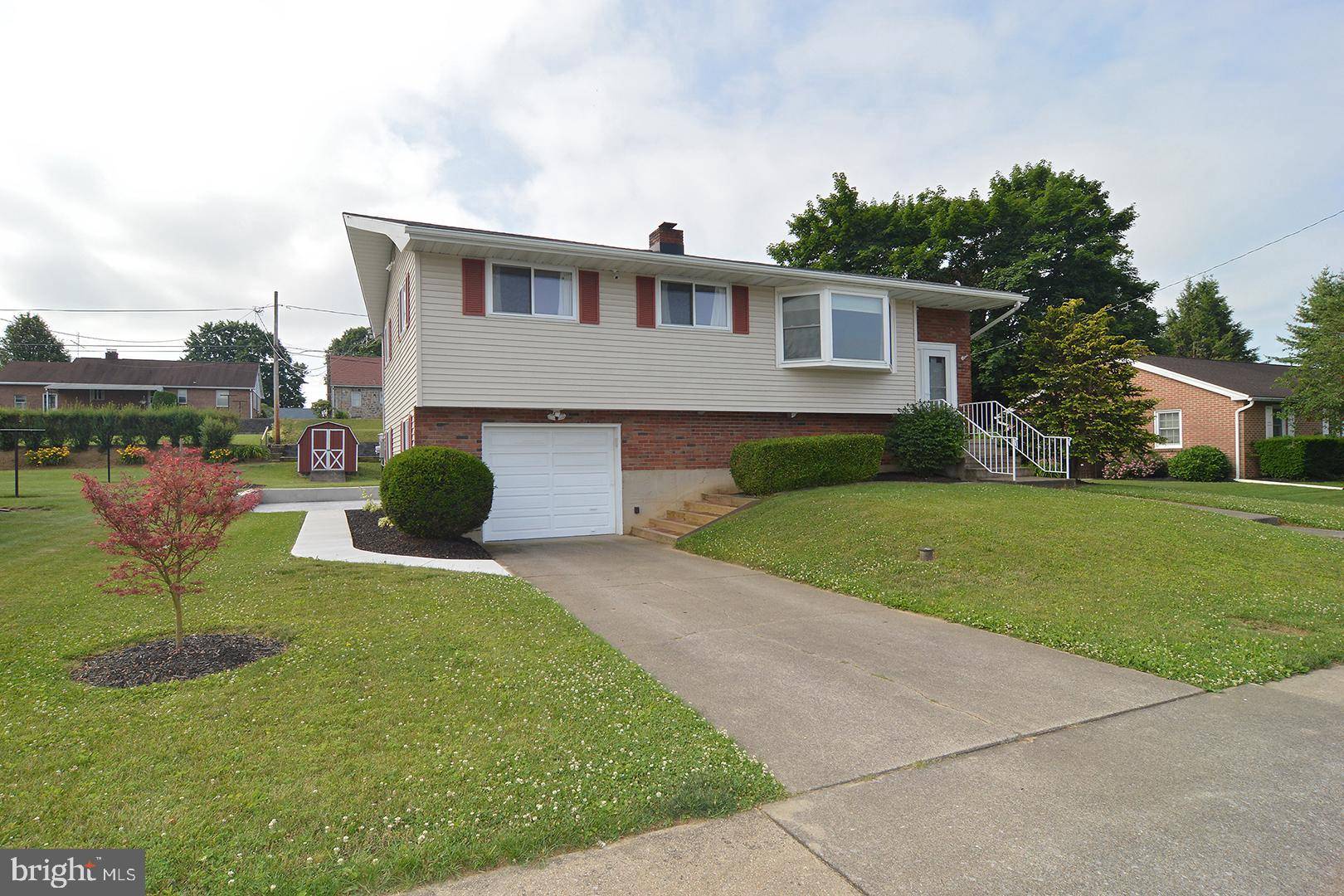 Fleetwood, PA 19522,312 SOMERSET ST