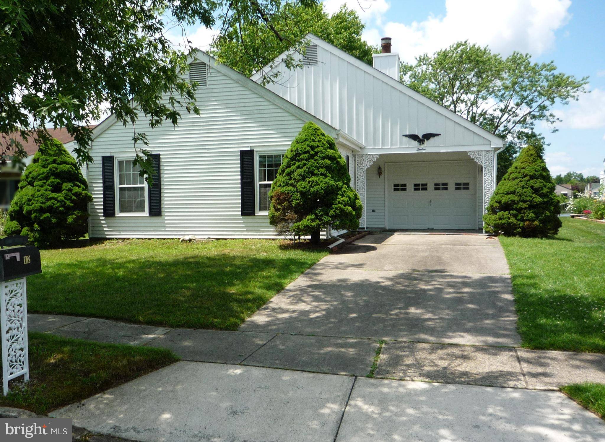 Southampton, NJ 08088,12 CHATHAM PL