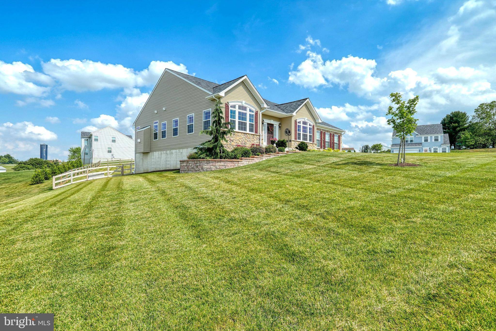 Hanover, PA 17331,2330 WATER GARDEN DR