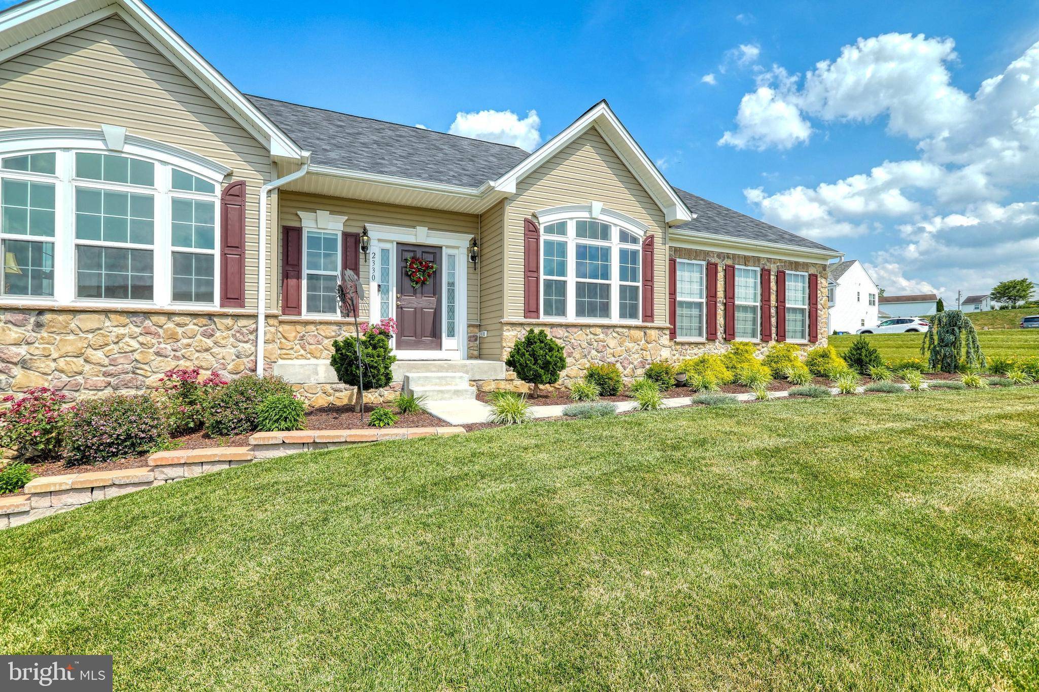 Hanover, PA 17331,2330 WATER GARDEN DR