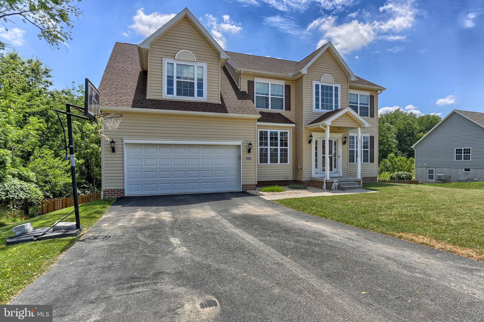 Hanover, PA 17331,660 RIPPLE DR