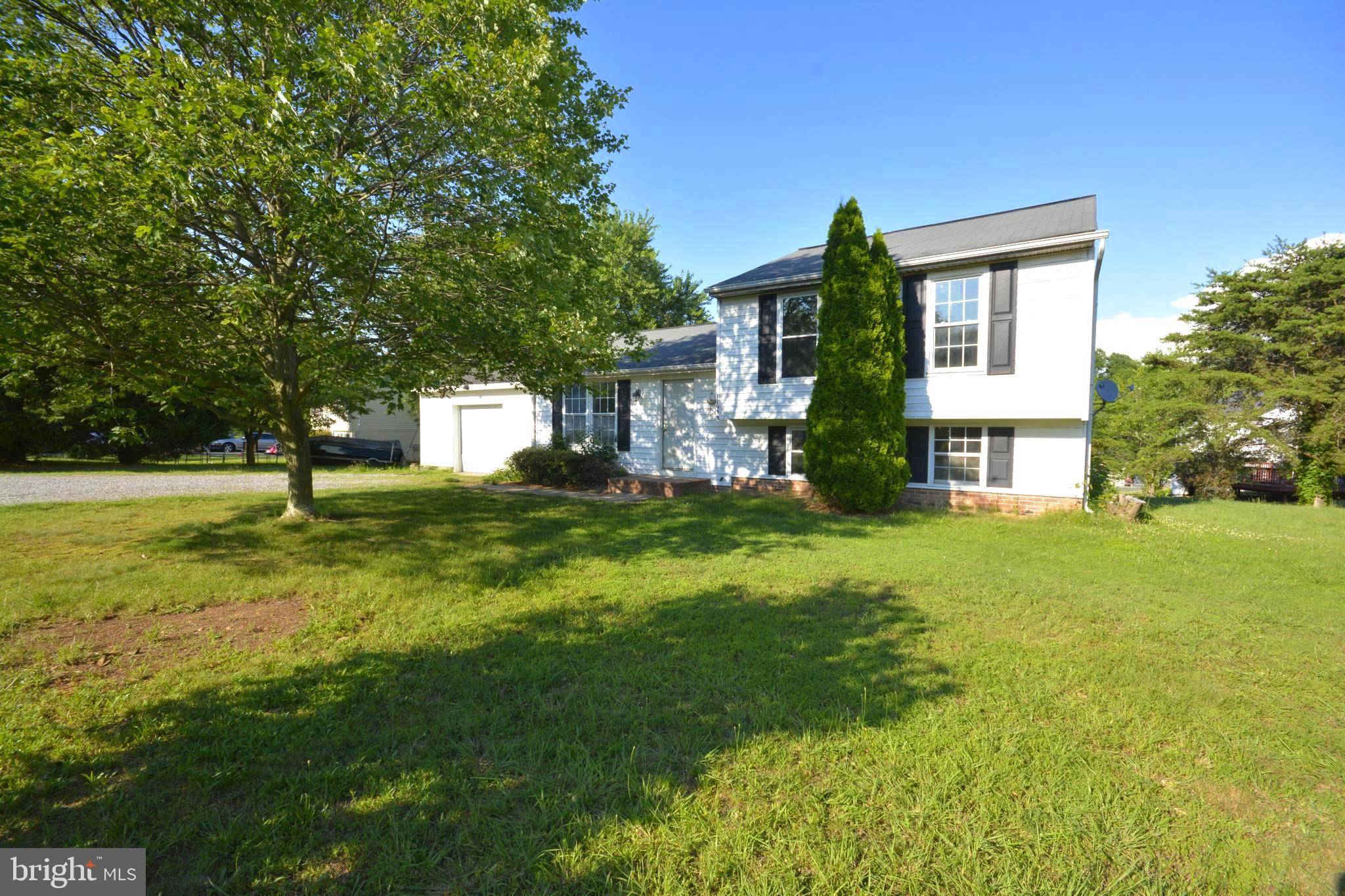 Fredericksburg, VA 22407,11933 LONG LEAF CT