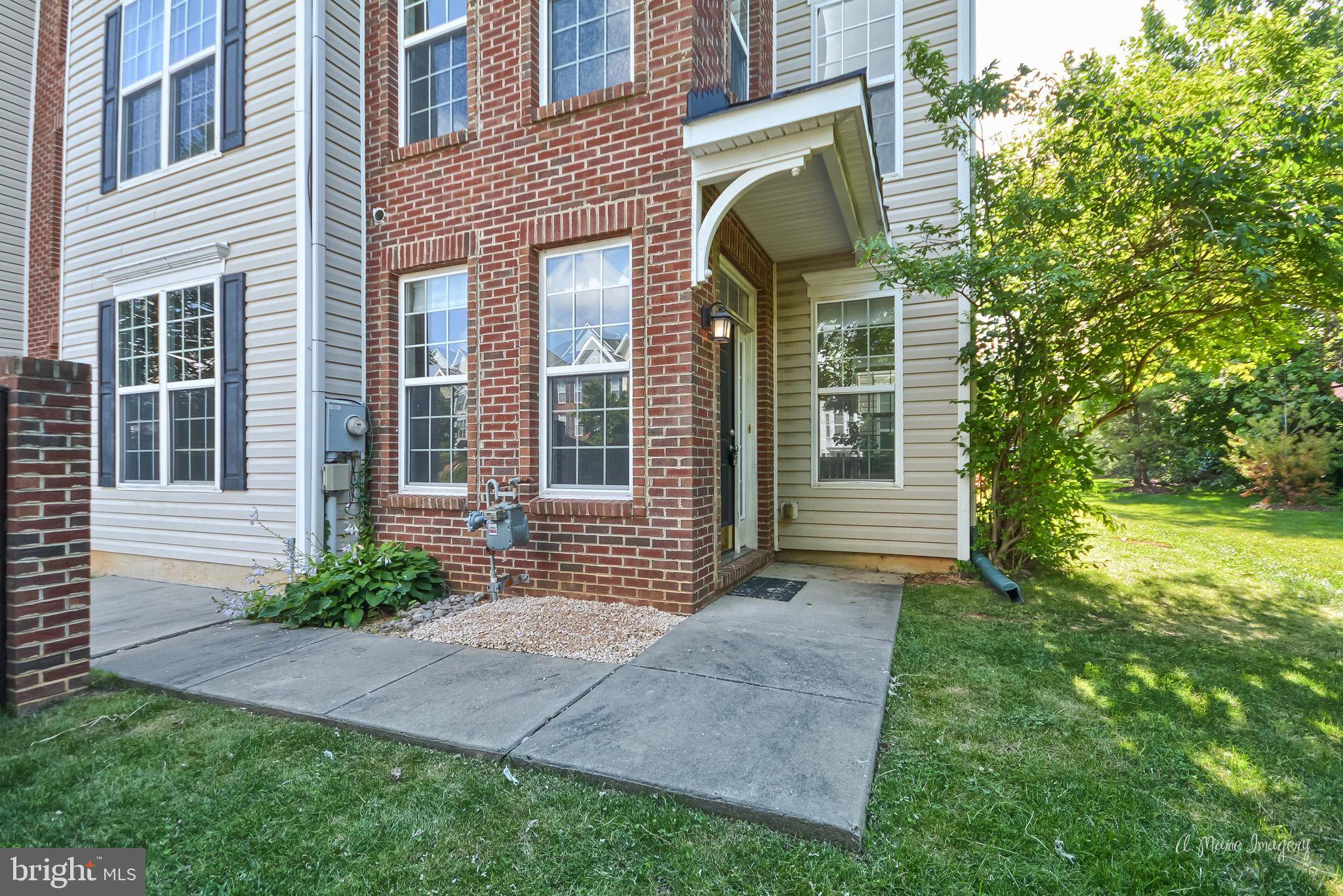 Frederick, MD 21702,117 FEATHERSTONE PL