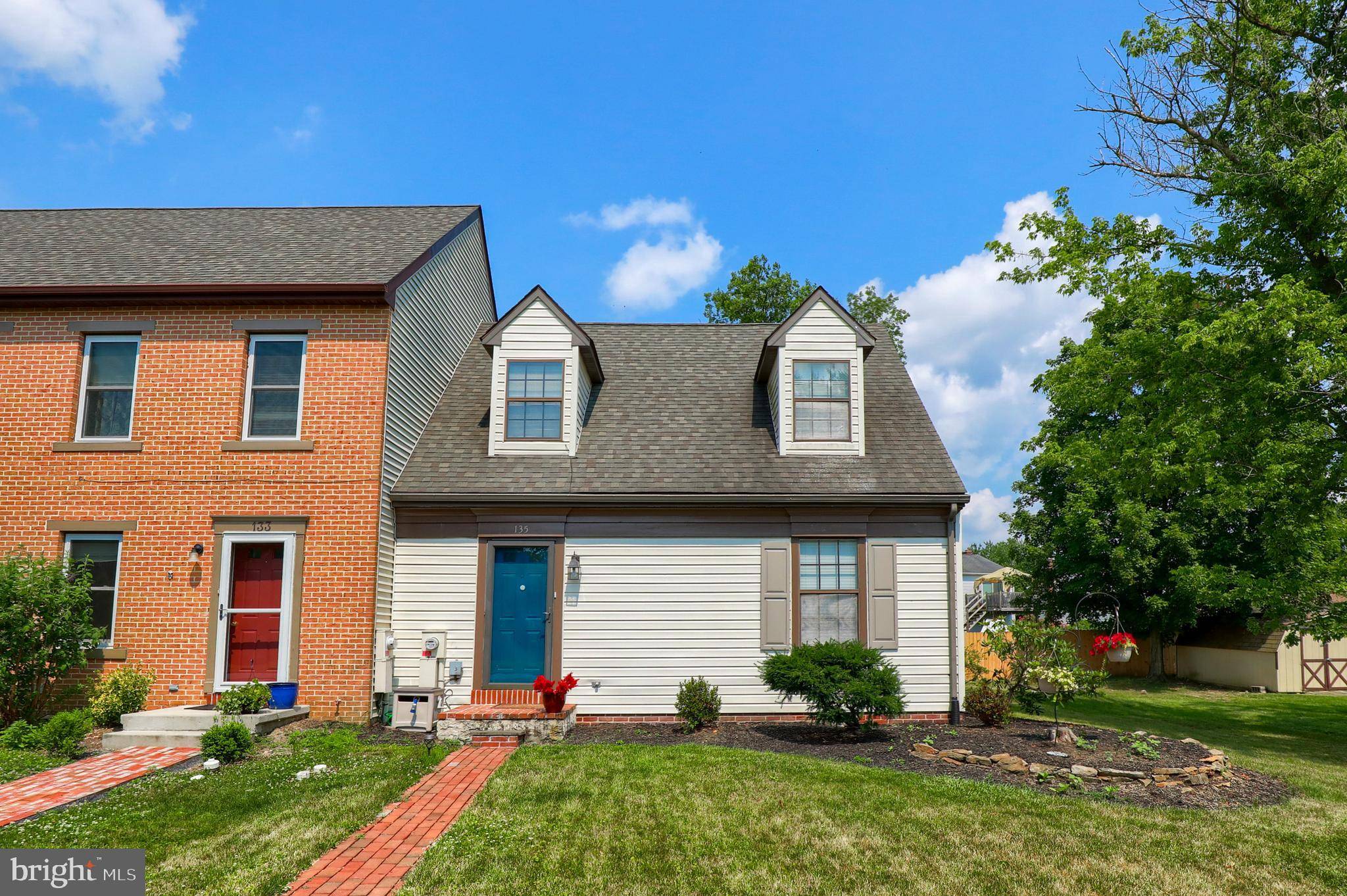 Willow Street, PA 17584,135 CARRIAGE HOUSE DR