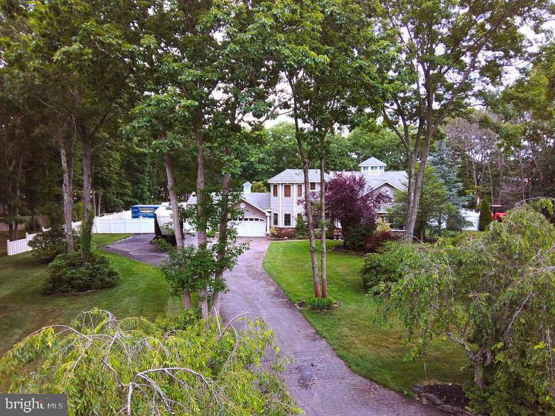 Lanoka Harbor, NJ 08734,1 PADDOCK CIR