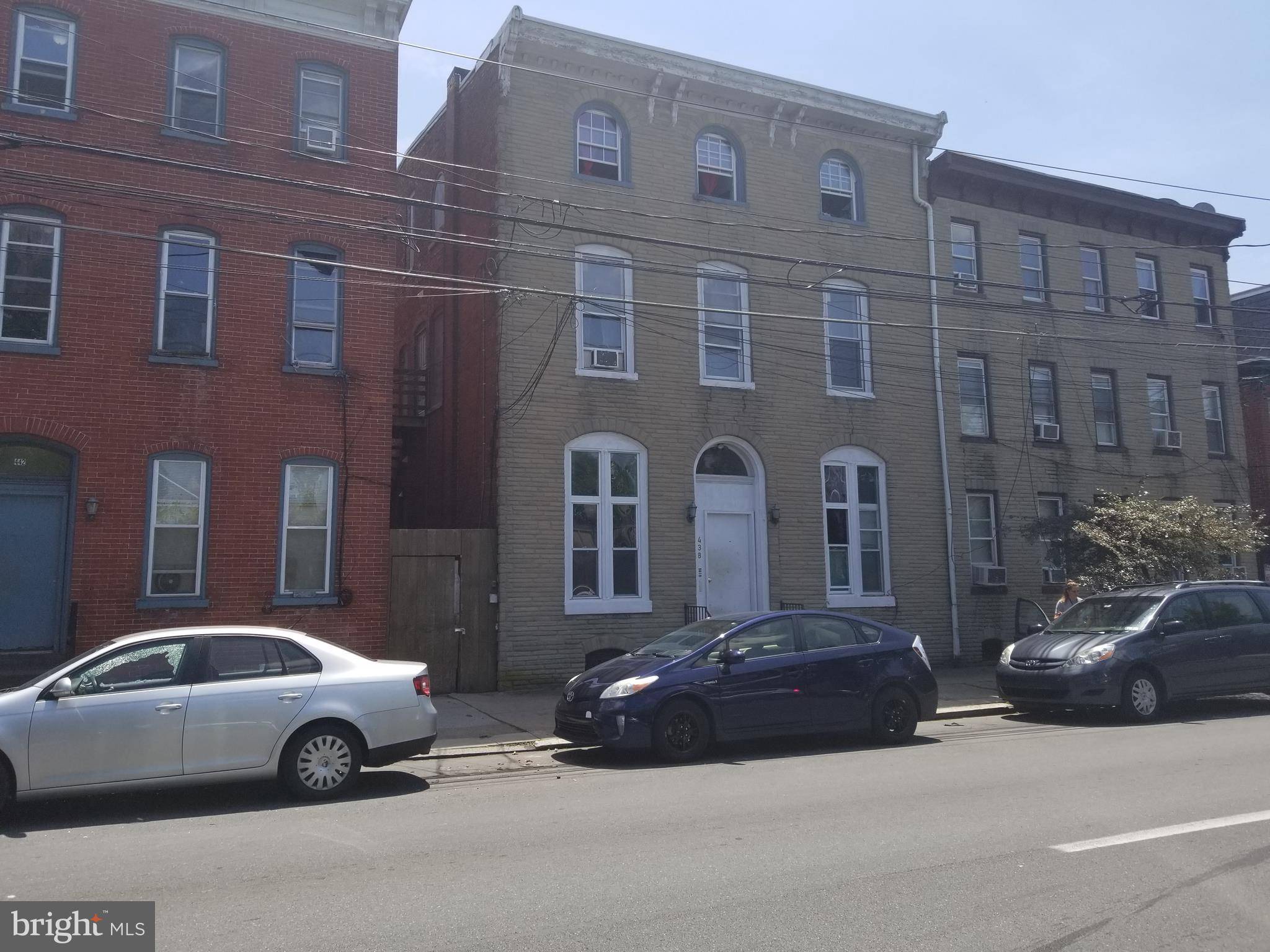 Lancaster, PA 17602,438-442 E KING ST