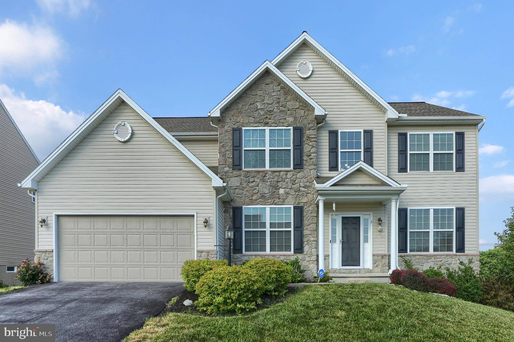 Mechanicsburg, PA 17050,2 REDSTONE CT