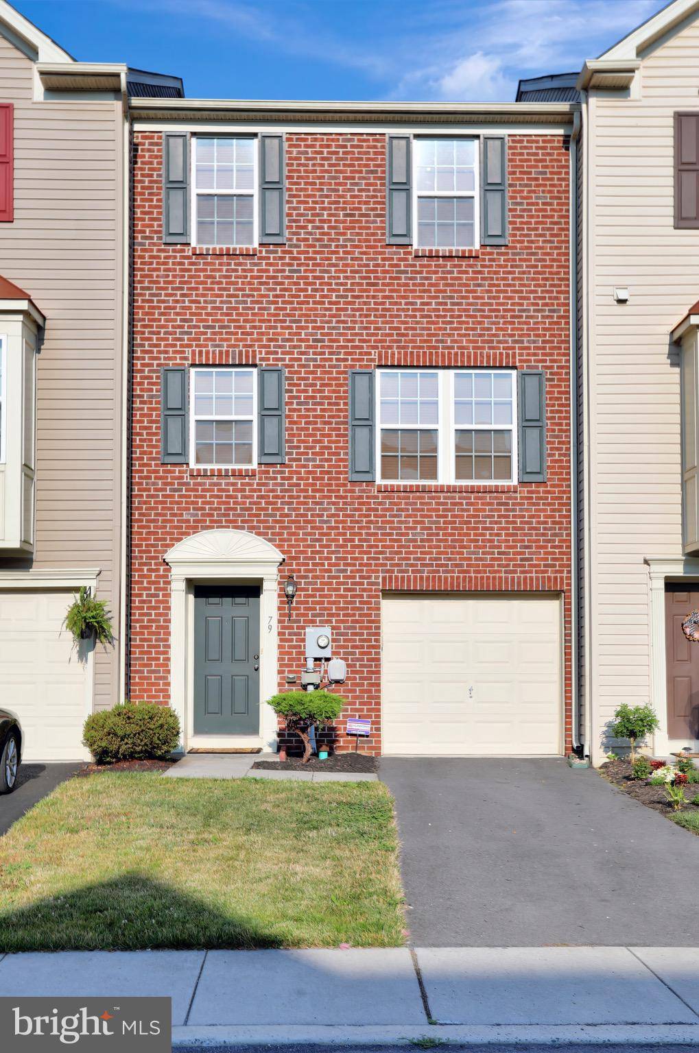 Falling Waters, WV 25419,79 TIDEWATER