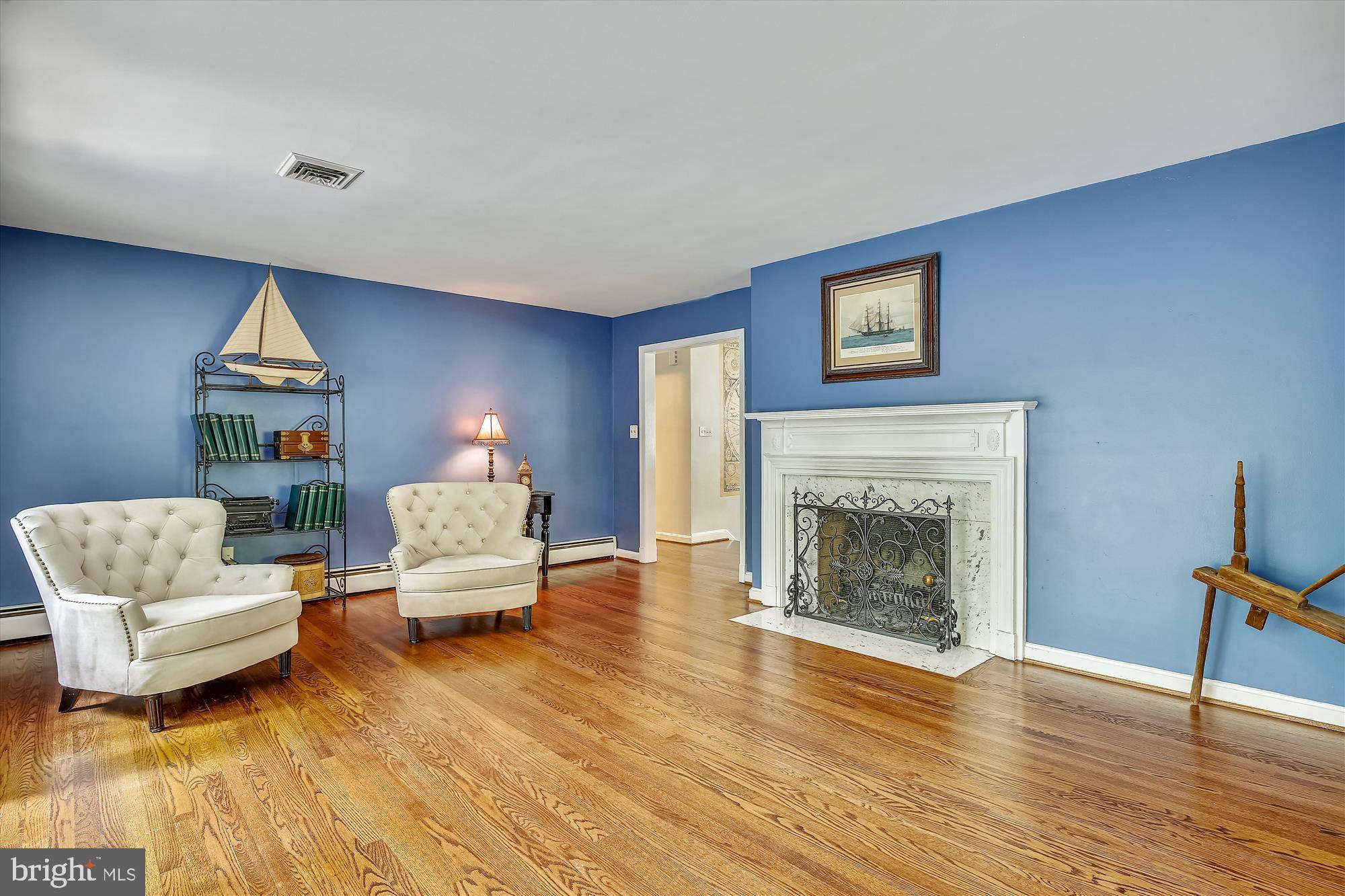 Mclean, VA 22101,1512 CRESTWOOD LANE