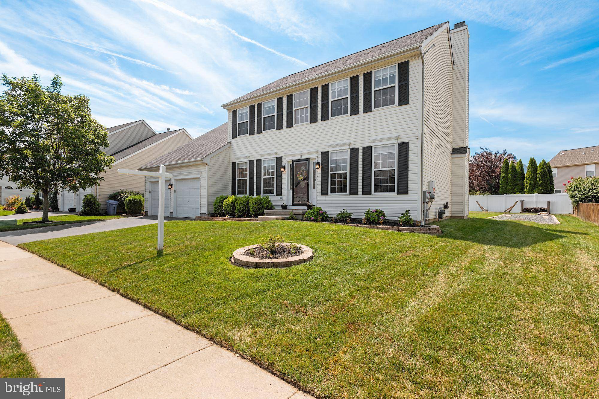 Burlington Township, NJ 08016,48 CANIDAE ST