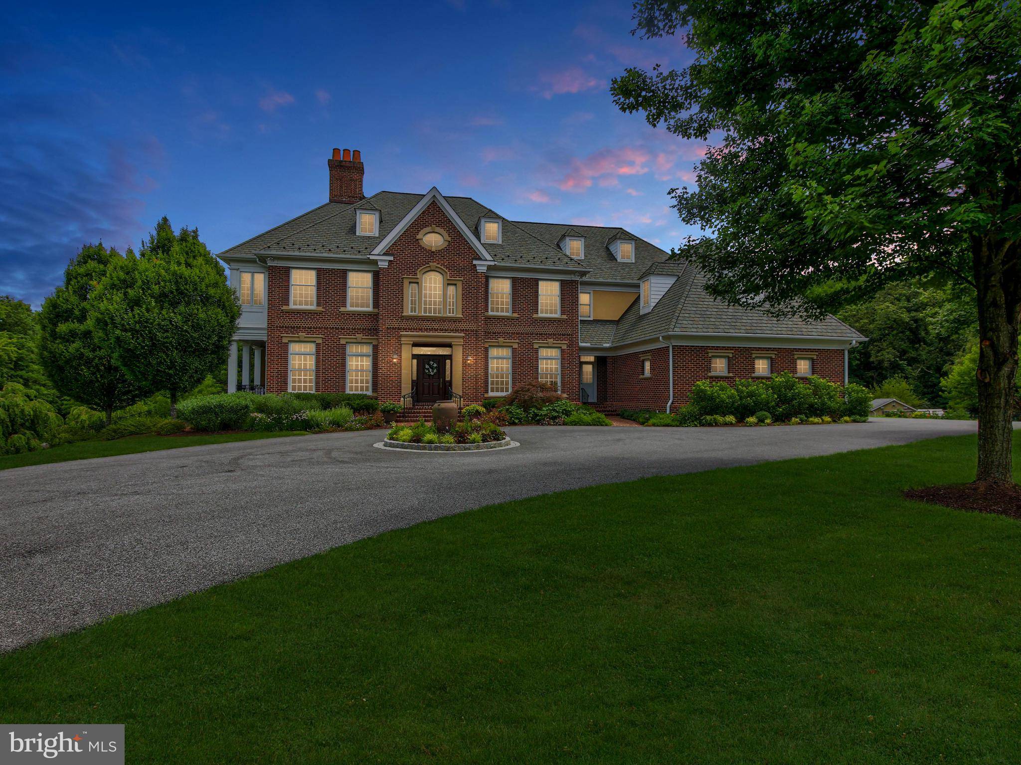 Newtown Square, PA 19073,37 THORNBIRD WAY