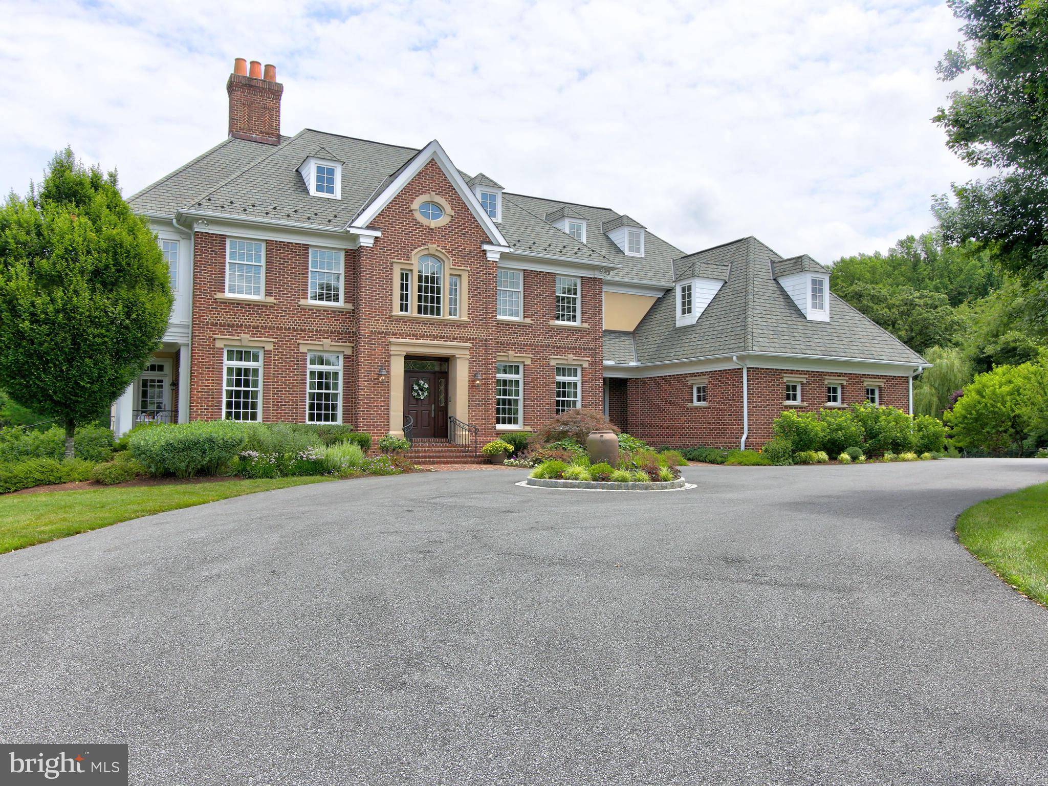 Newtown Square, PA 19073,37 THORNBIRD WAY