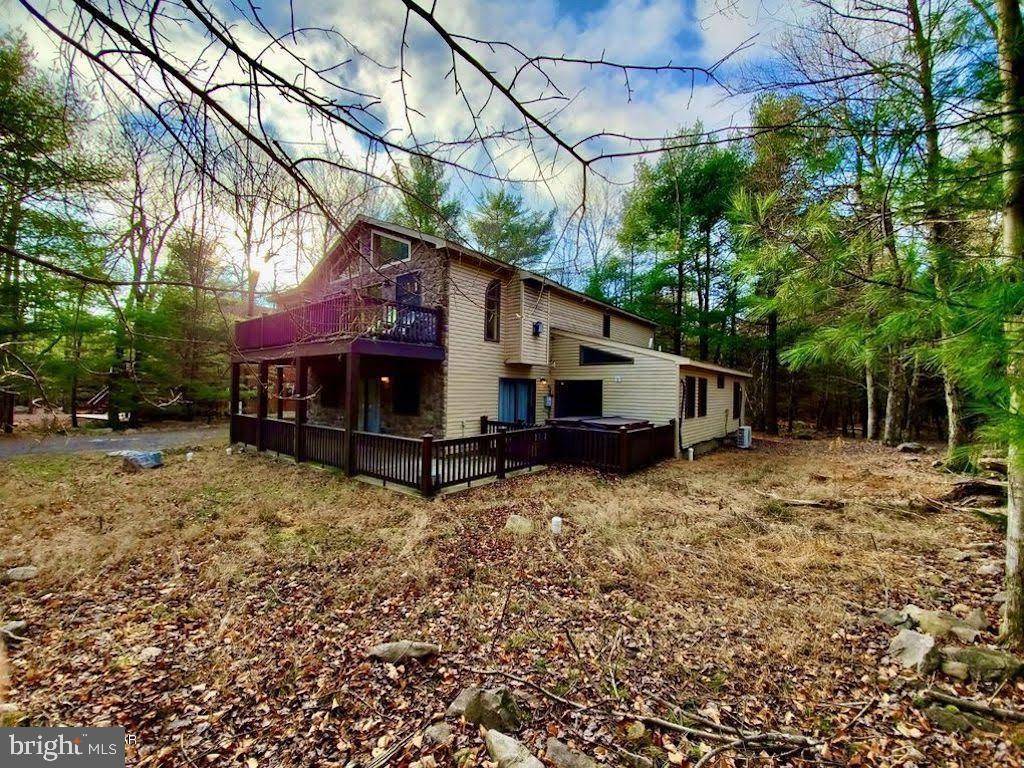 Lake Harmony, PA 18624,71 LUPINE DR