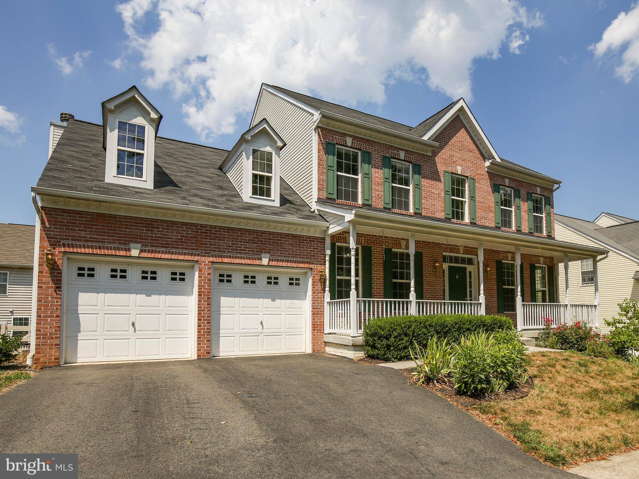 Round Hill, VA 20141,35512 COLLINGTON DR