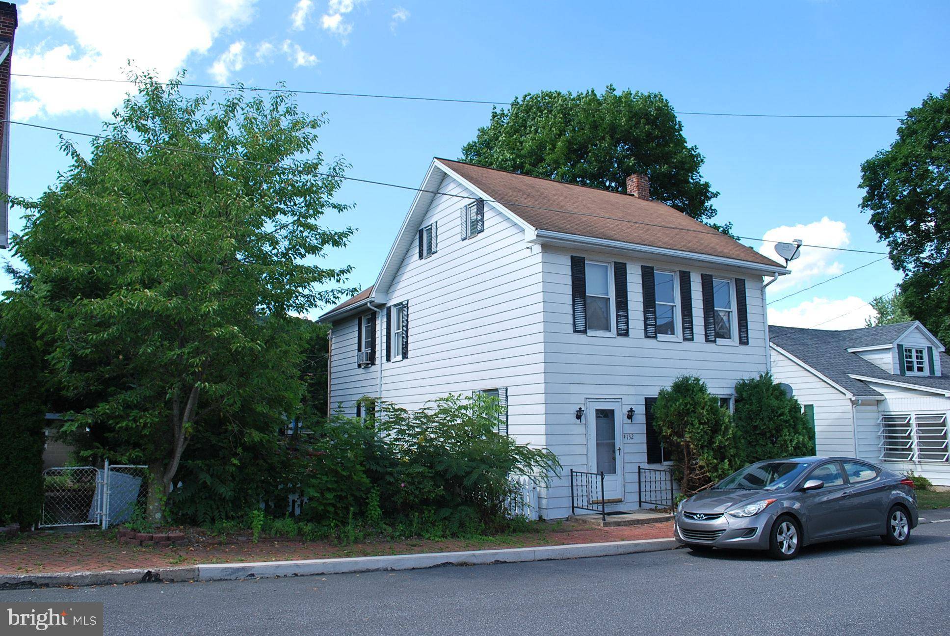 New Bloomfield, PA 17068,132 W MCCLURE ST