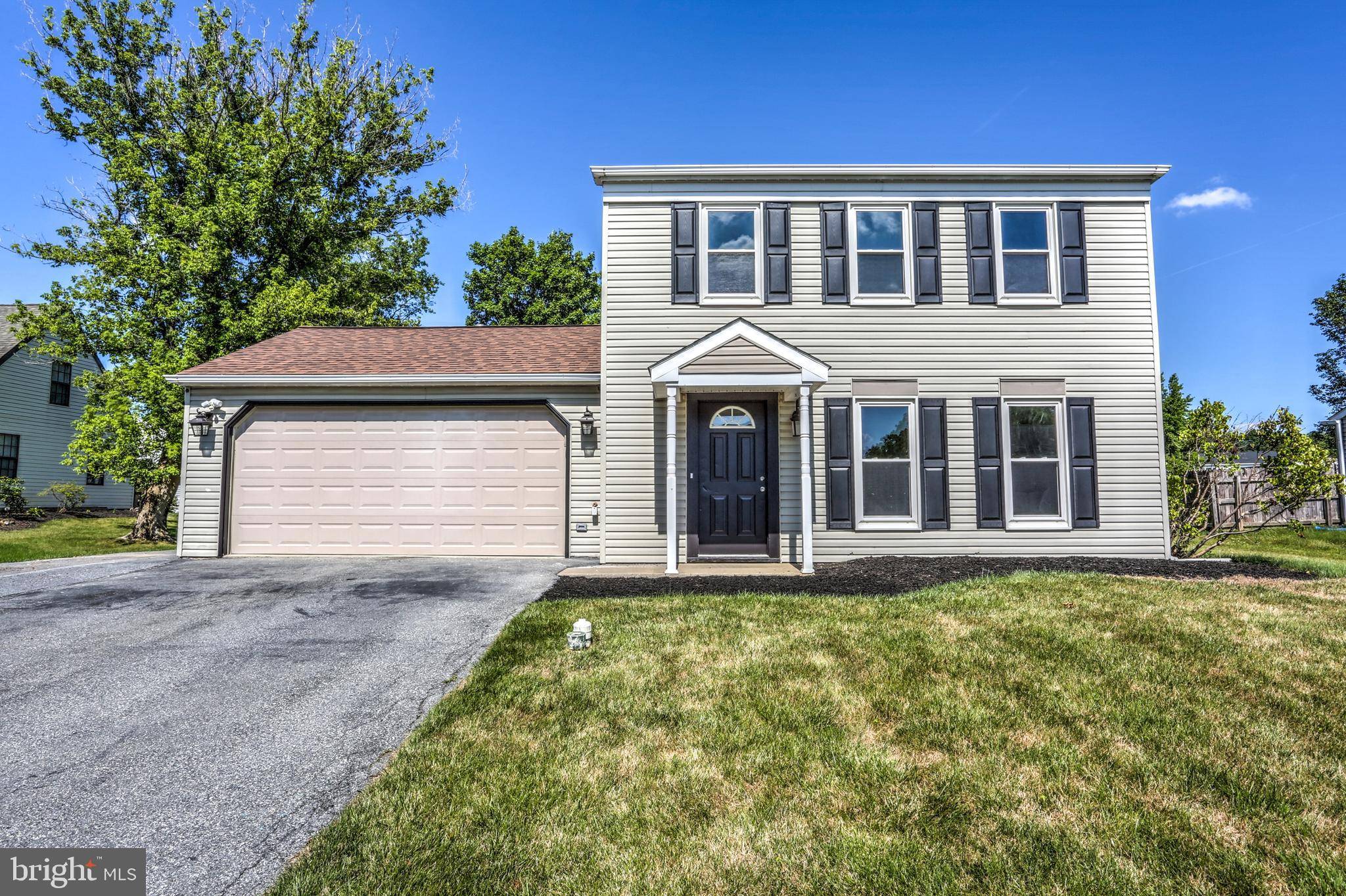 Willow Street, PA 17584,137 CARRIAGE HOUSE DR