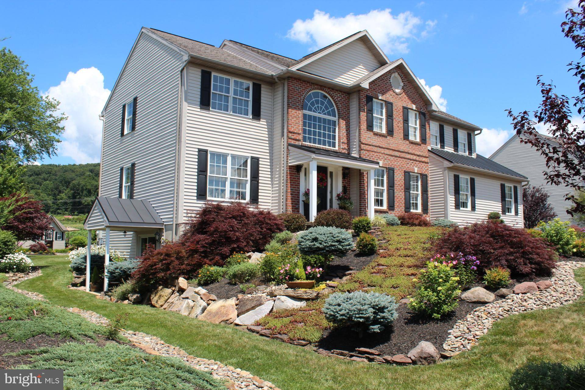 Douglassville, PA 19518,105 ORCHARD VIEW DR