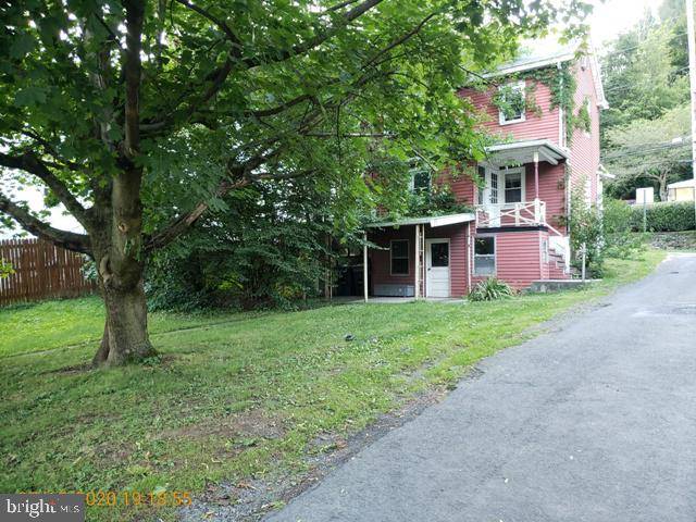 Cressona, PA 17929,161 POTTSVILLE ST