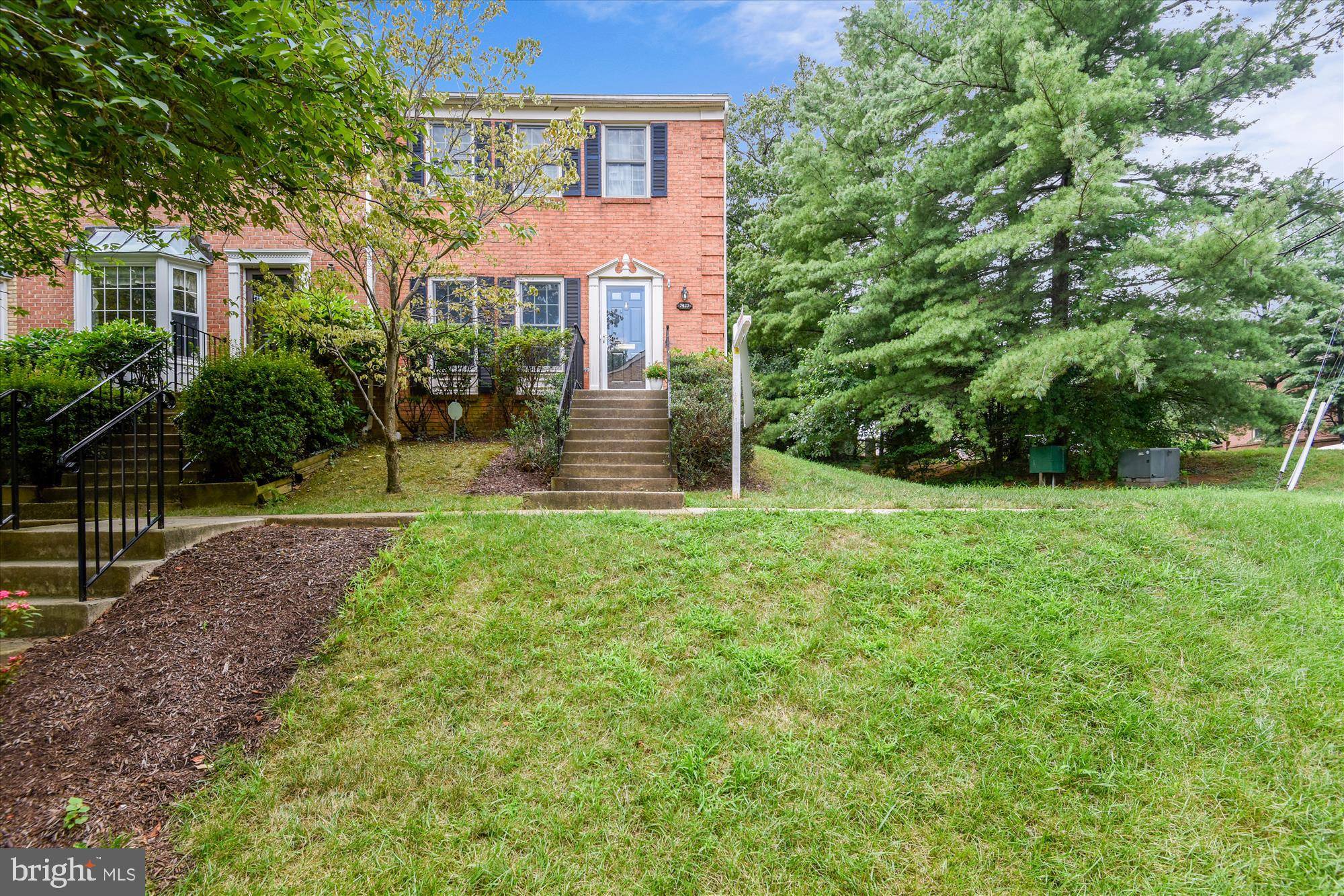 Falls Church, VA 22043,7430 CHUMMLEY CT