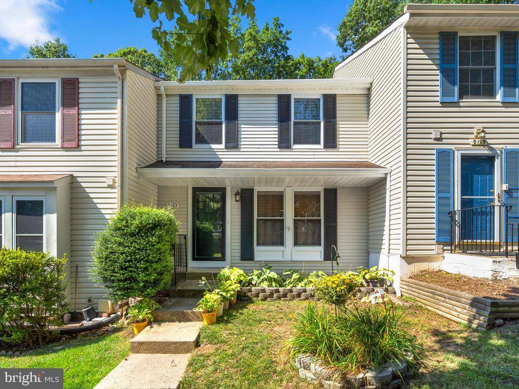 Springfield, VA 22152,9193 FOREST BREEZE CT