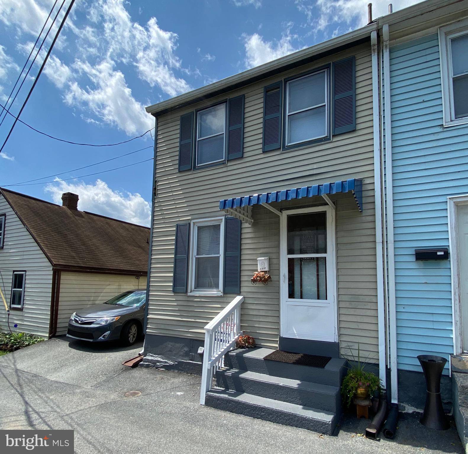 Columbia, PA 17512,214 MALT AVE