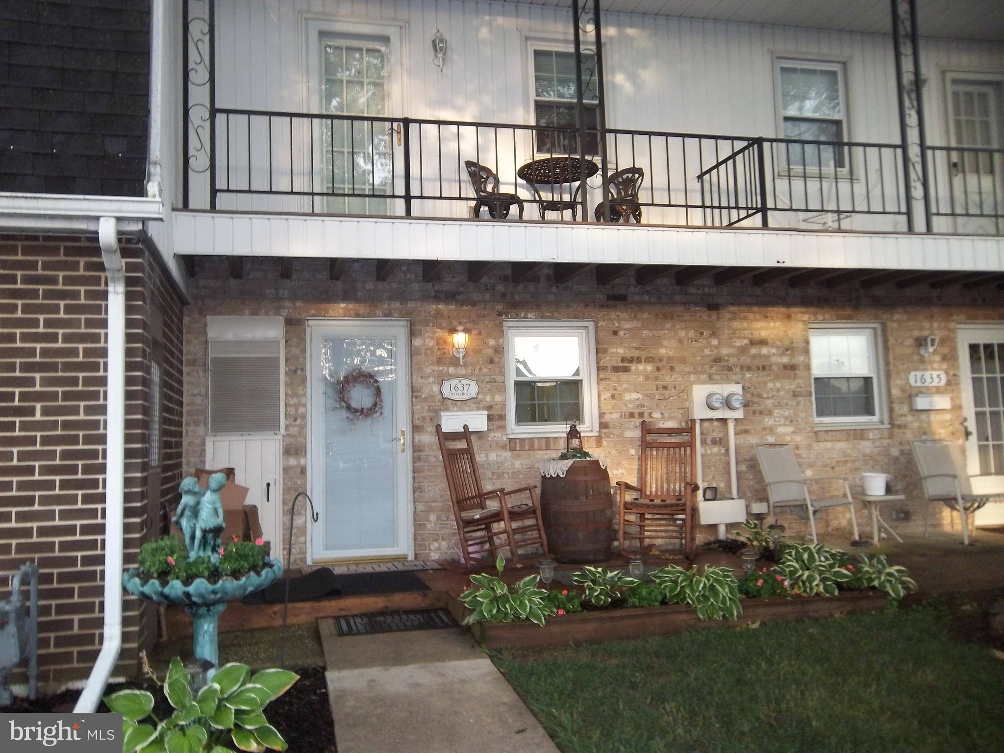 York, PA 17404,1637 DEVERS RD