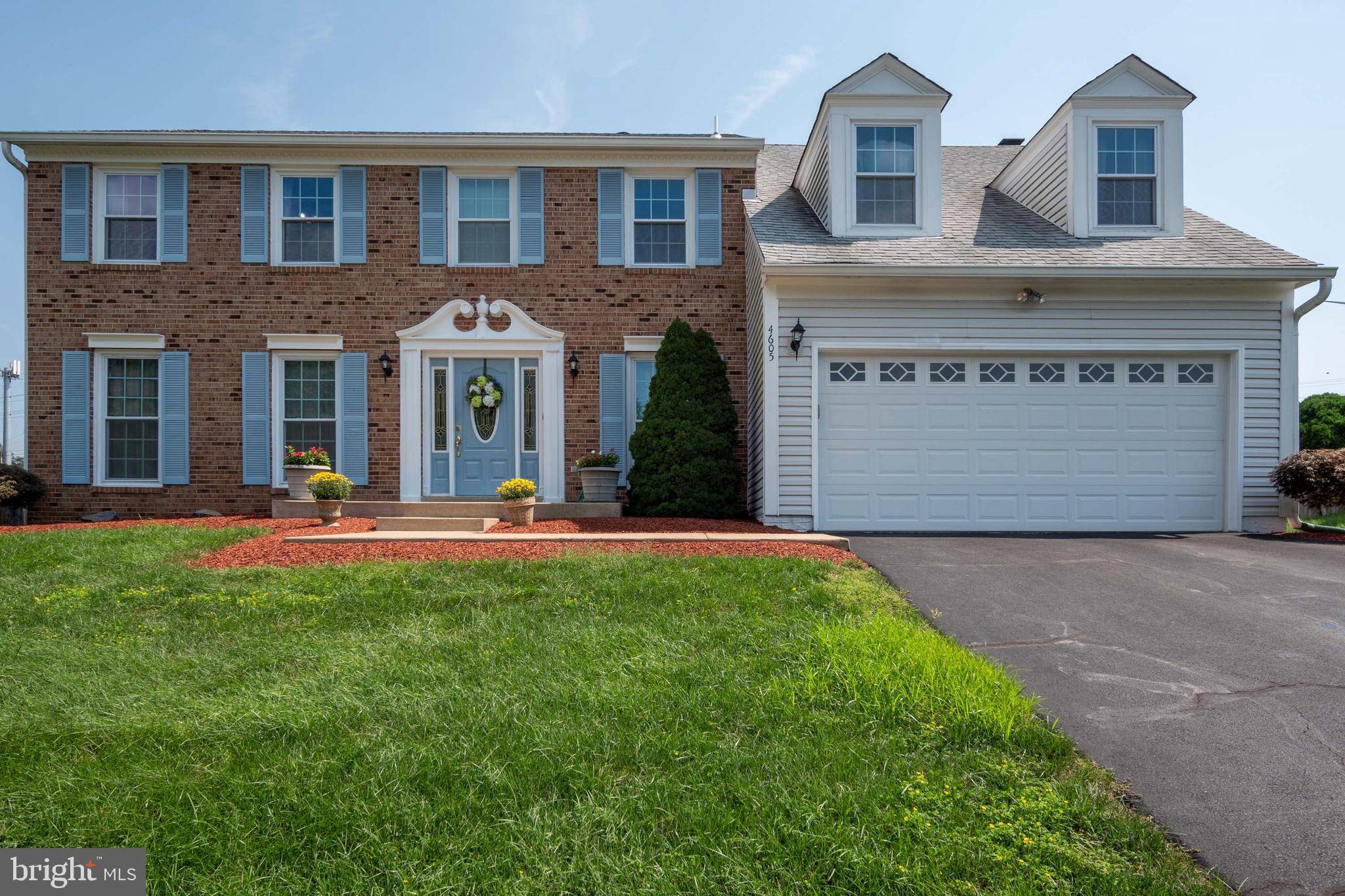 Chantilly, VA 20151,4605 SAND ROCK LN