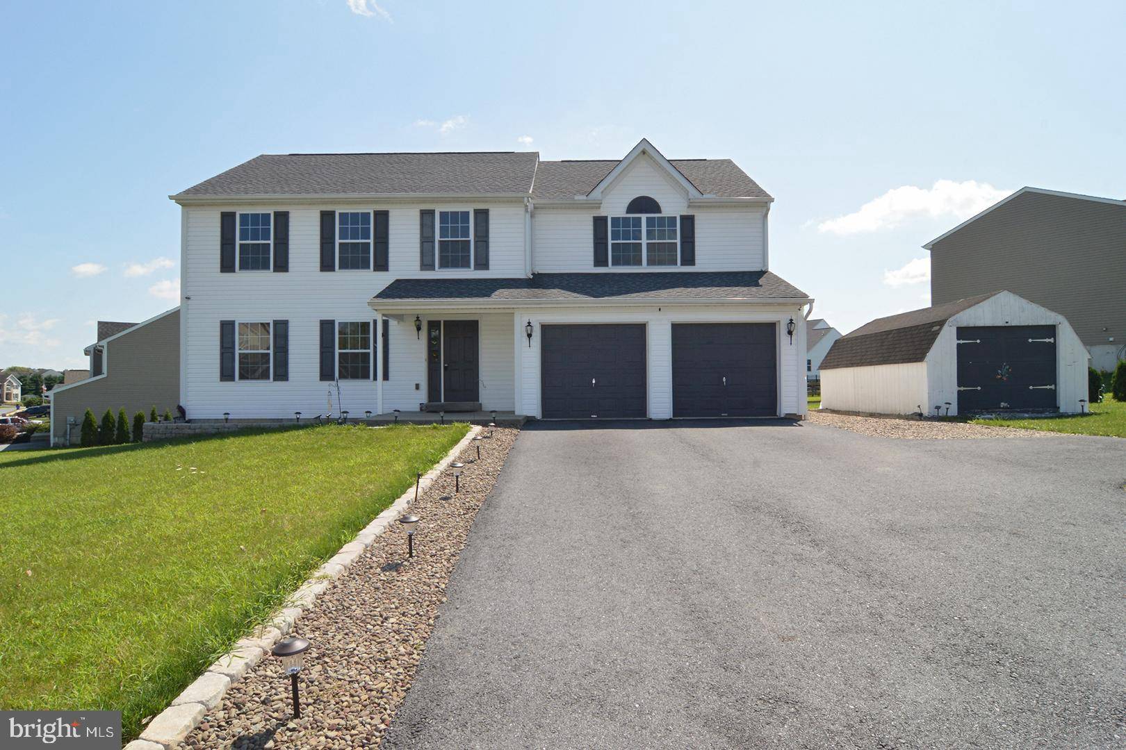 Bernville, PA 19506,61 WALNUT DR W