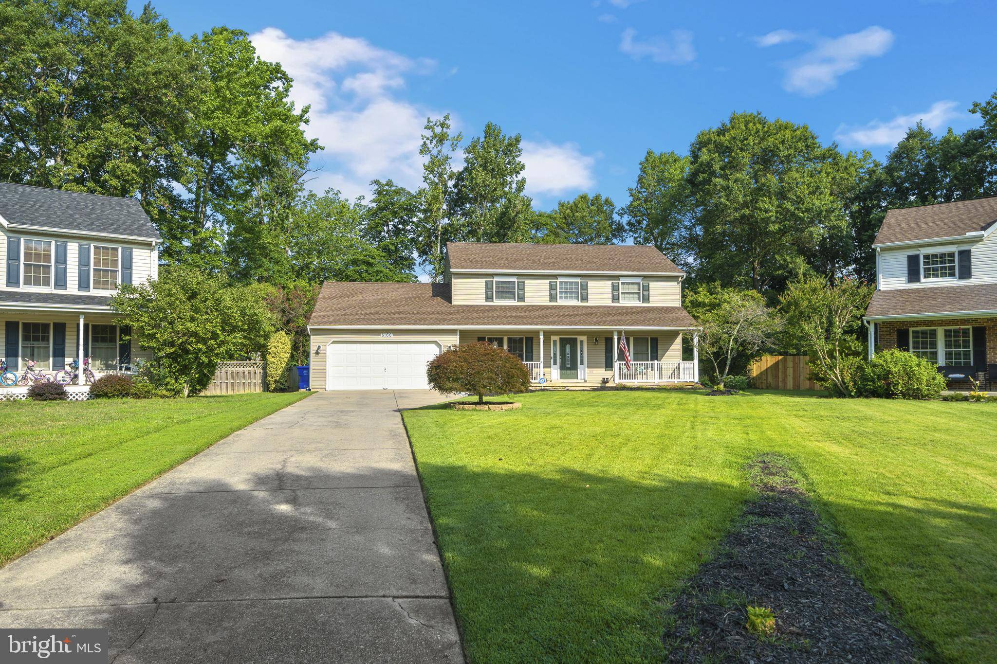 Waldorf, MD 20603,6166 HUMPBACK WHALE CT