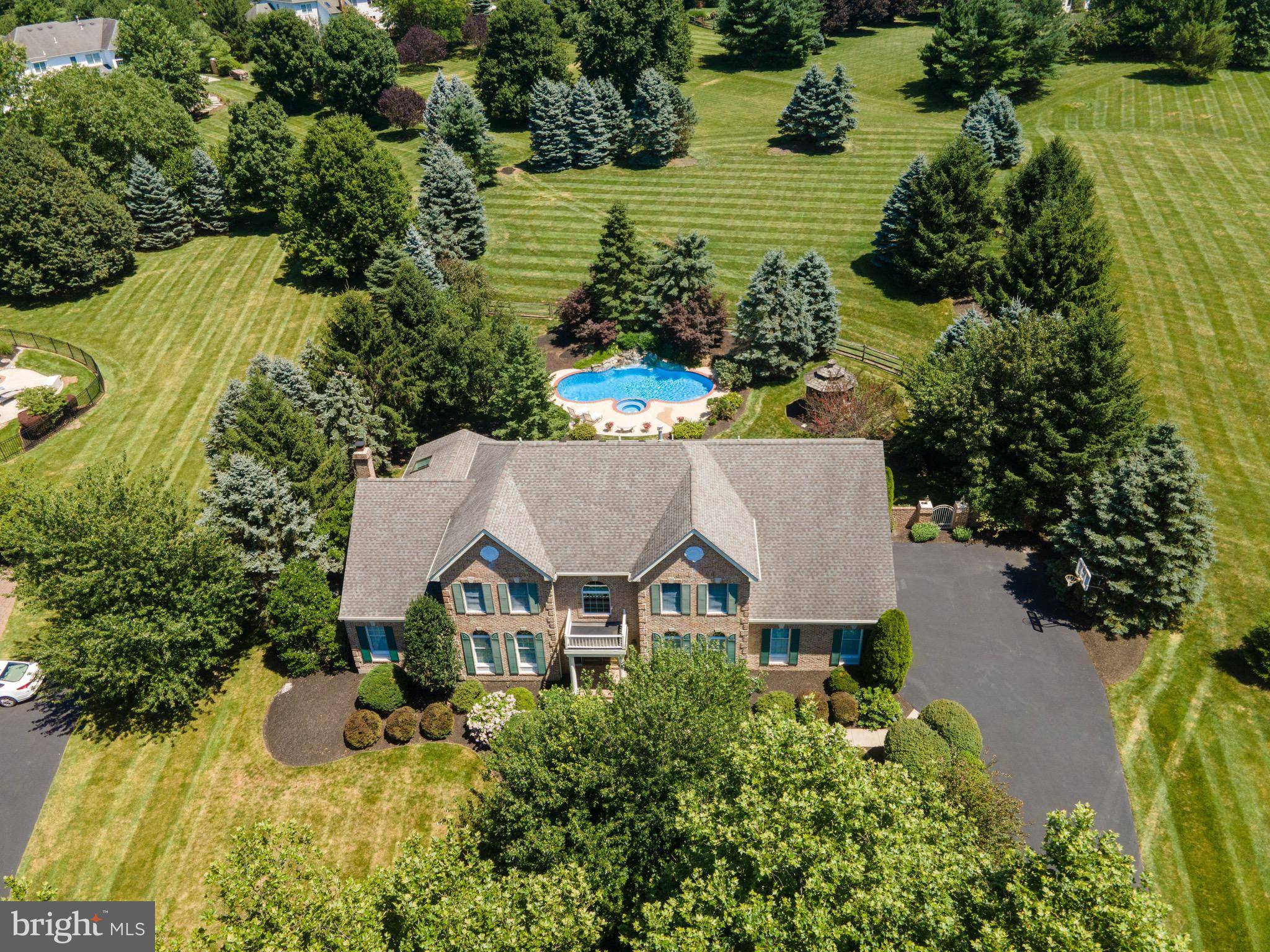 Doylestown, PA 18902,4743 FROST LN