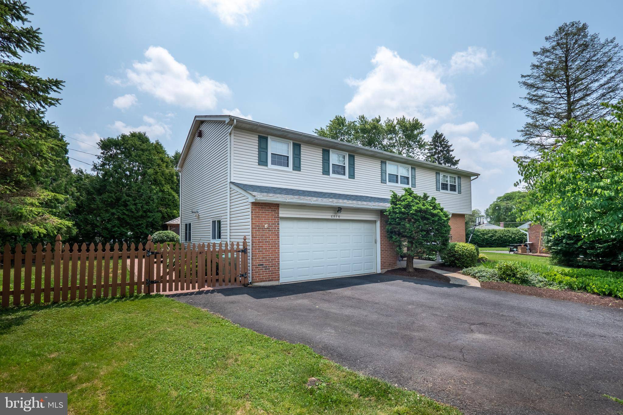 Macungie, PA 18062,6970 BEECH CIR