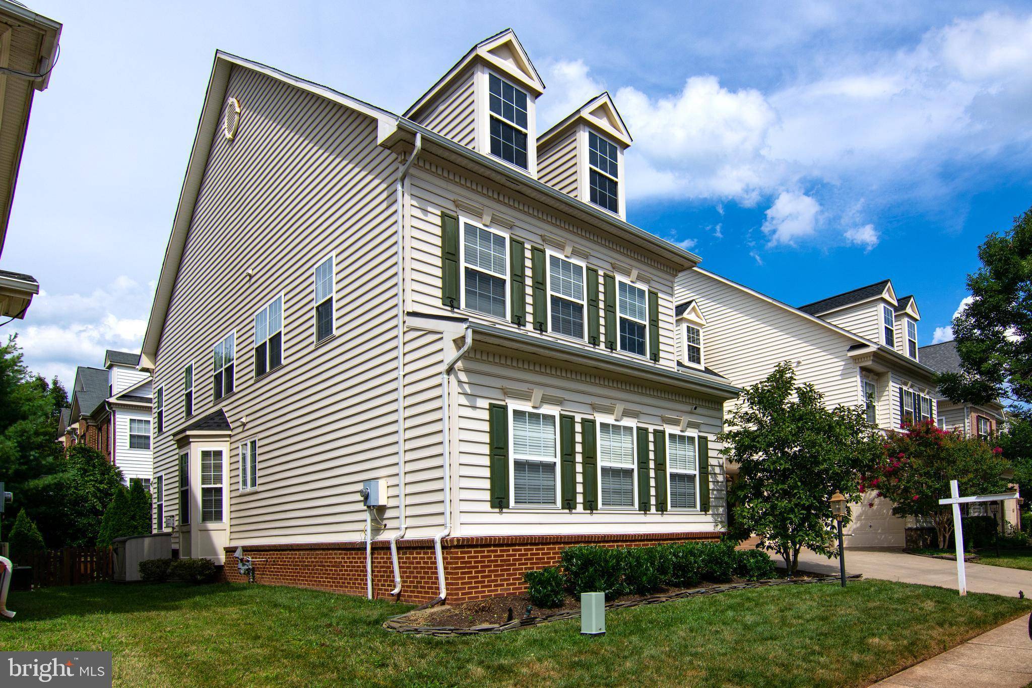 Haymarket, VA 20169,14936 SOUTHERN CROSSING ST