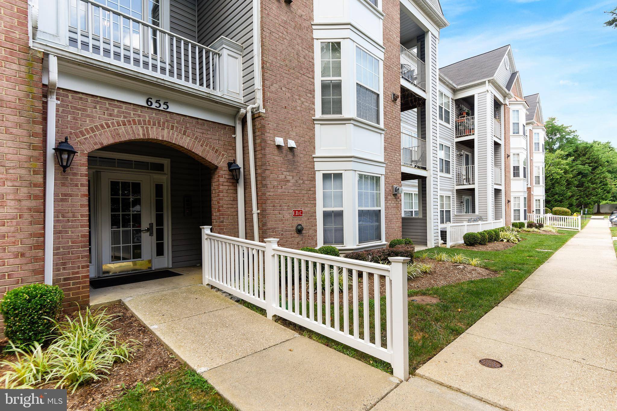 Annapolis, MD 21401,655 BURTONS COVE WAY #1