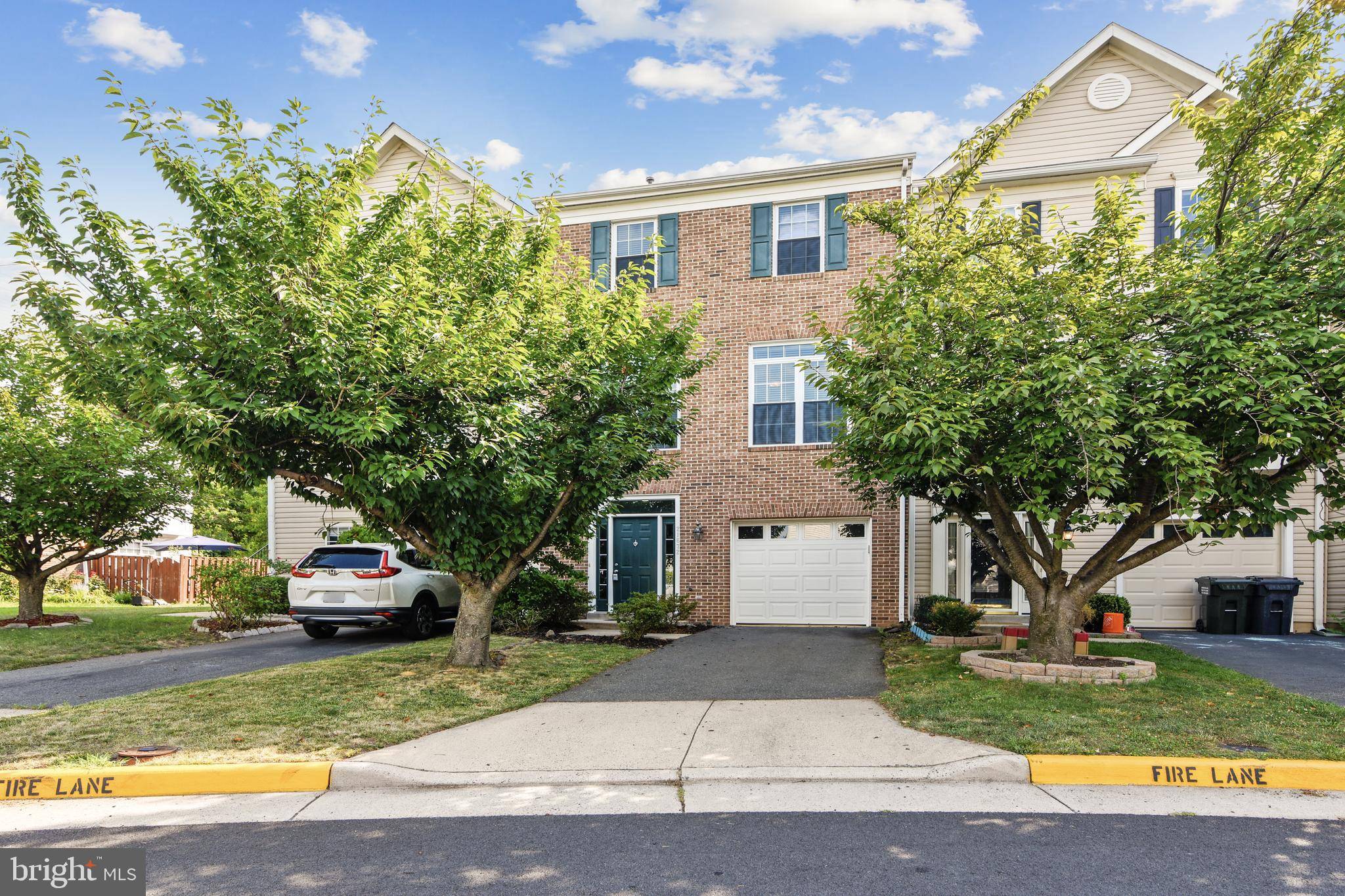 Ashburn, VA 20147,21672 KINGS CROSSING TER