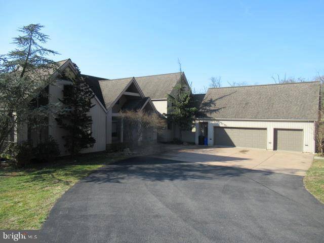 Enola, PA 17025,505 LEEWARD LN