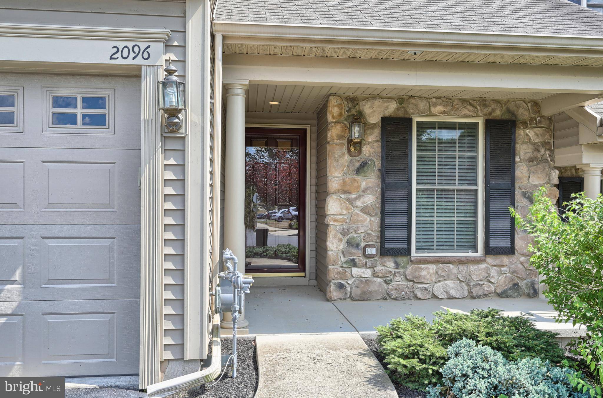 Hummelstown, PA 17036,2096 DEER RUN DR