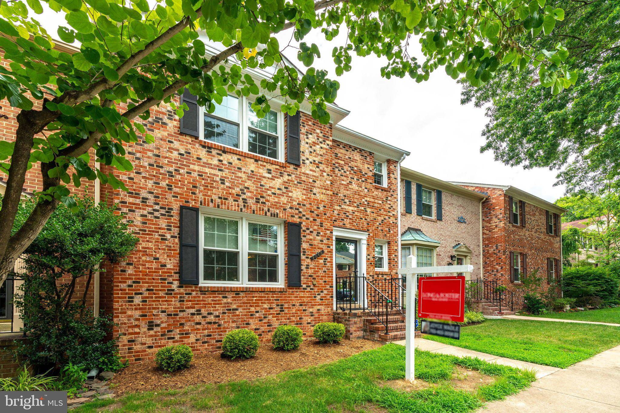 Springfield, VA 22153,9446 PARK HUNT CT