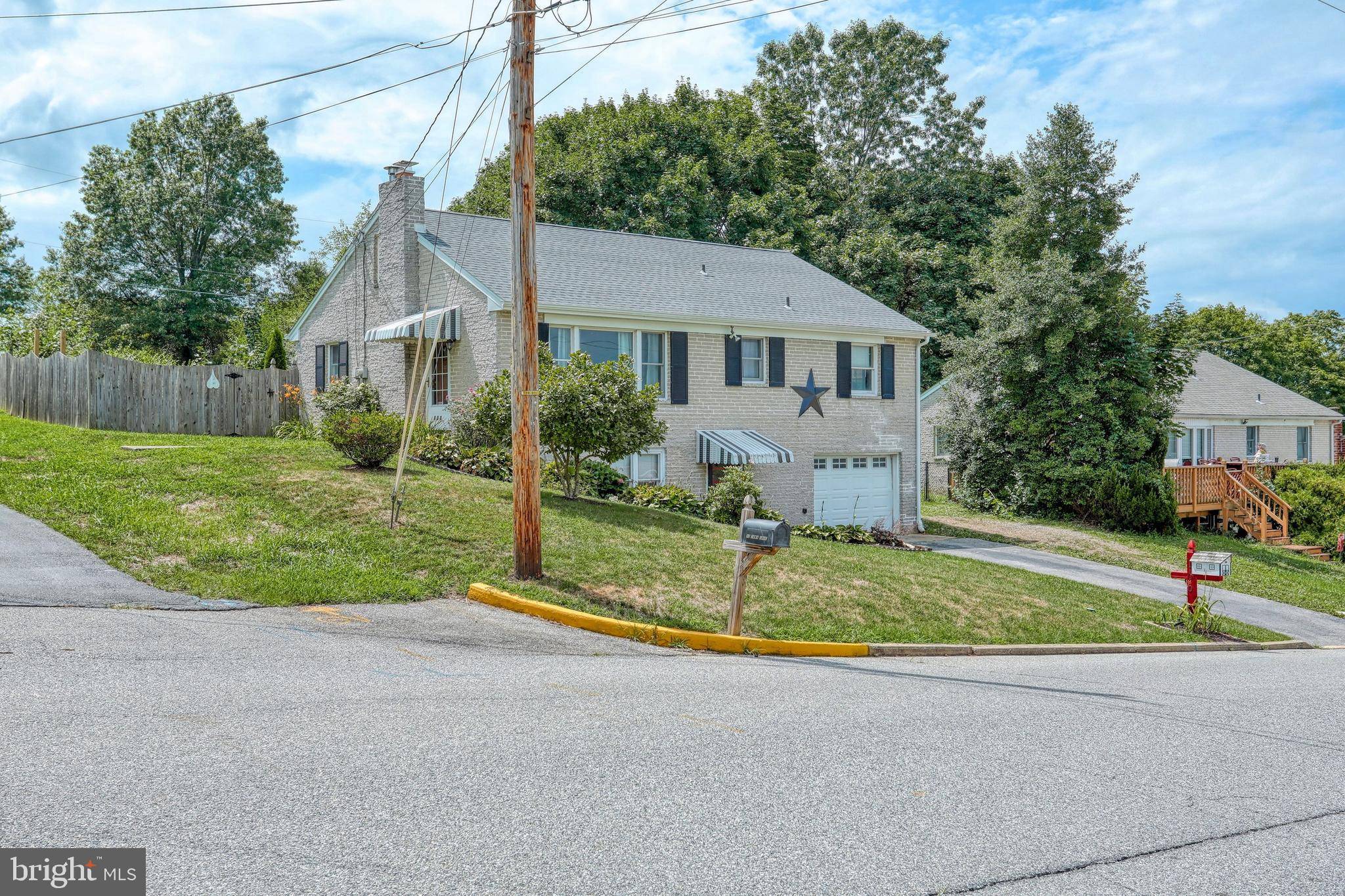 Glen Rock, PA 17327,100 GLENVUE RD