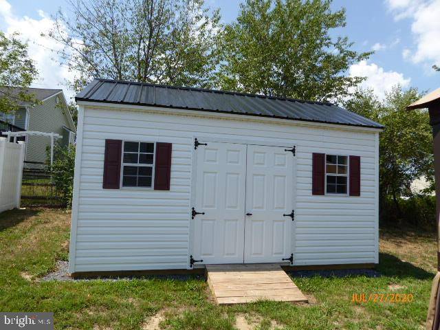 Inwood, WV 25428,18 MCKINLEY CT