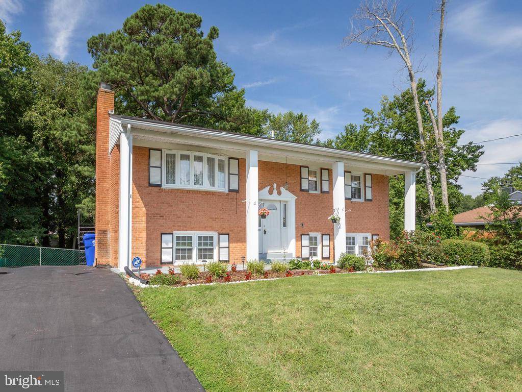 Waldorf, MD 20601,3003 WALNUT LN